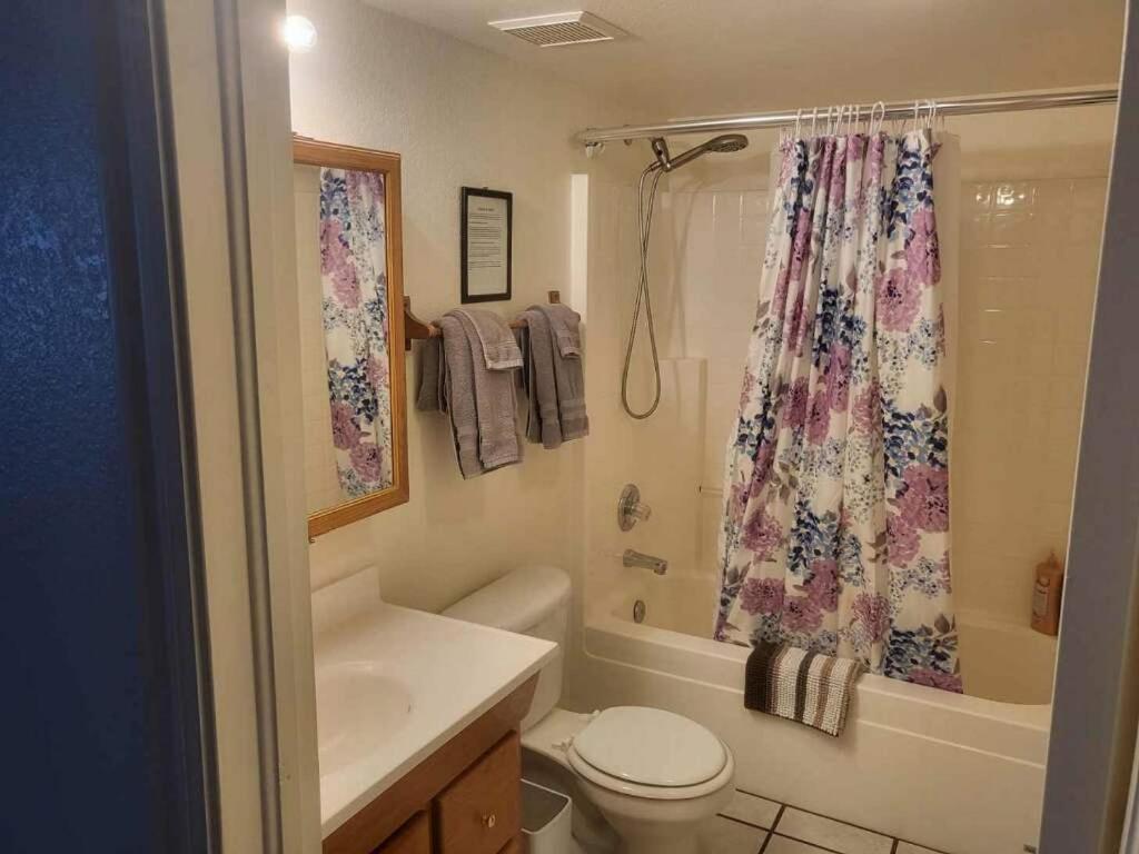Apartament Tail Wind Life Llc Page Zewnętrze zdjęcie